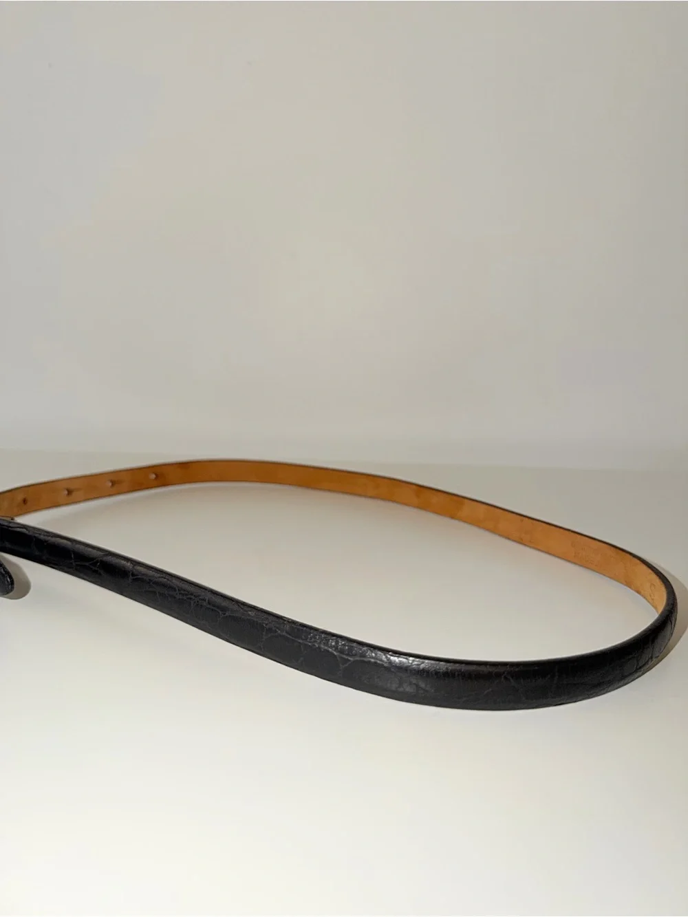 Black Genuine Leather Crocodile Embossed Thin Belt w/ Silver Square Buckle, Sz S